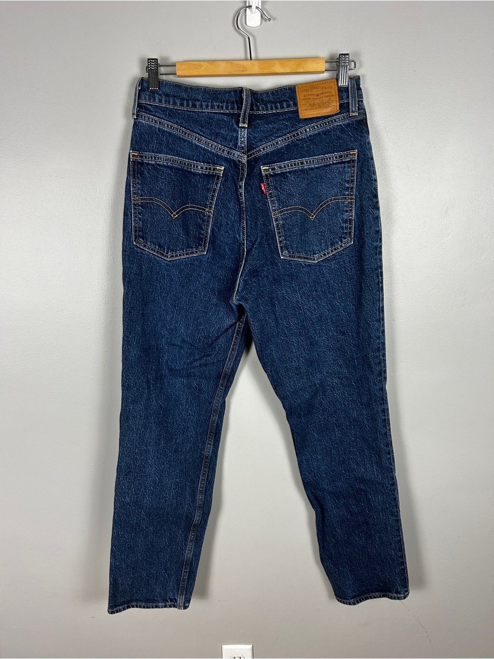 LEVI'S 70s High Rise Slim Straight Jeans Dark Wash Size 29 Premium Denim Stretch